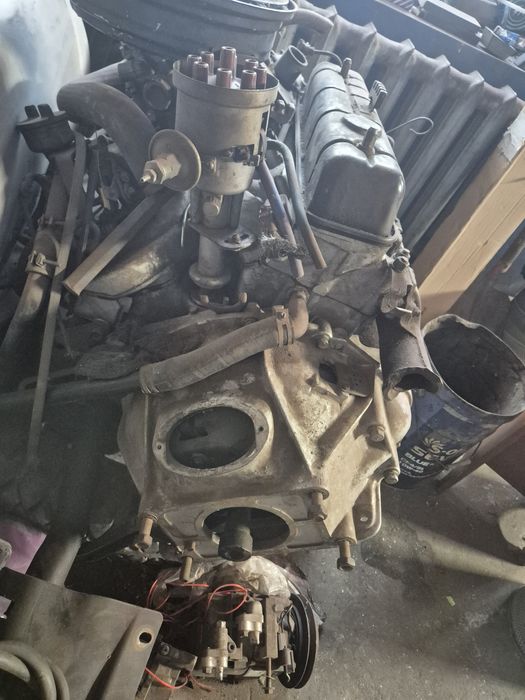 Продам двс газ 53