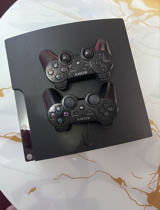 Ps3 modat 1TB si 35 de jocuri digitale