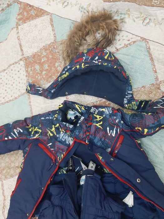 Продам детский пуховик