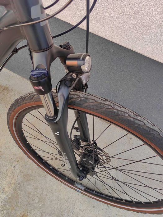 28" CUBE, M размер, градски алуминиев велосипед