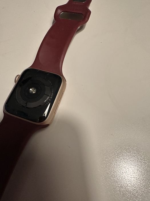 Apple watch series 5 40 мм