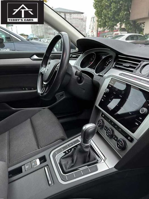 VW Passat 2018 - luna 11, import Luxemburg, inmatriculat Romania