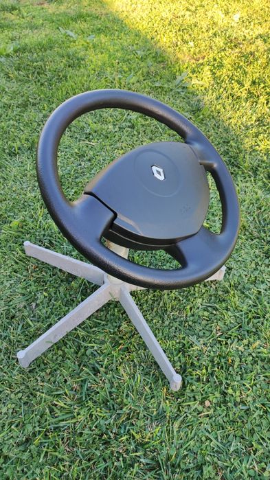 Волан с Airbag за Renault Clio 2003г.