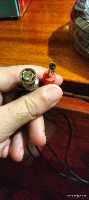 Кабель BNC с питанием 20 метров