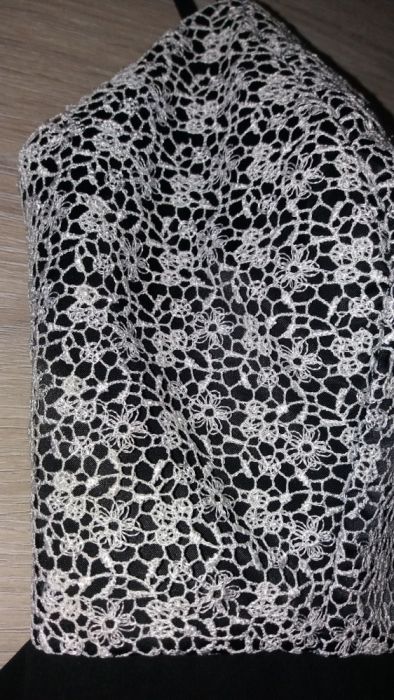 Rochie cu talie înaltă