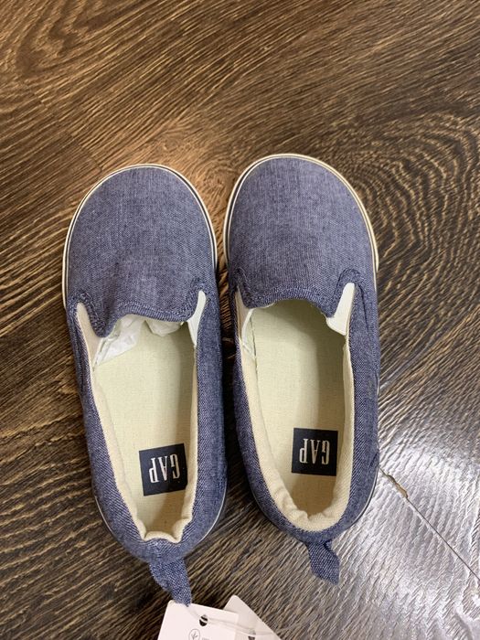 Слипоны детские GAP