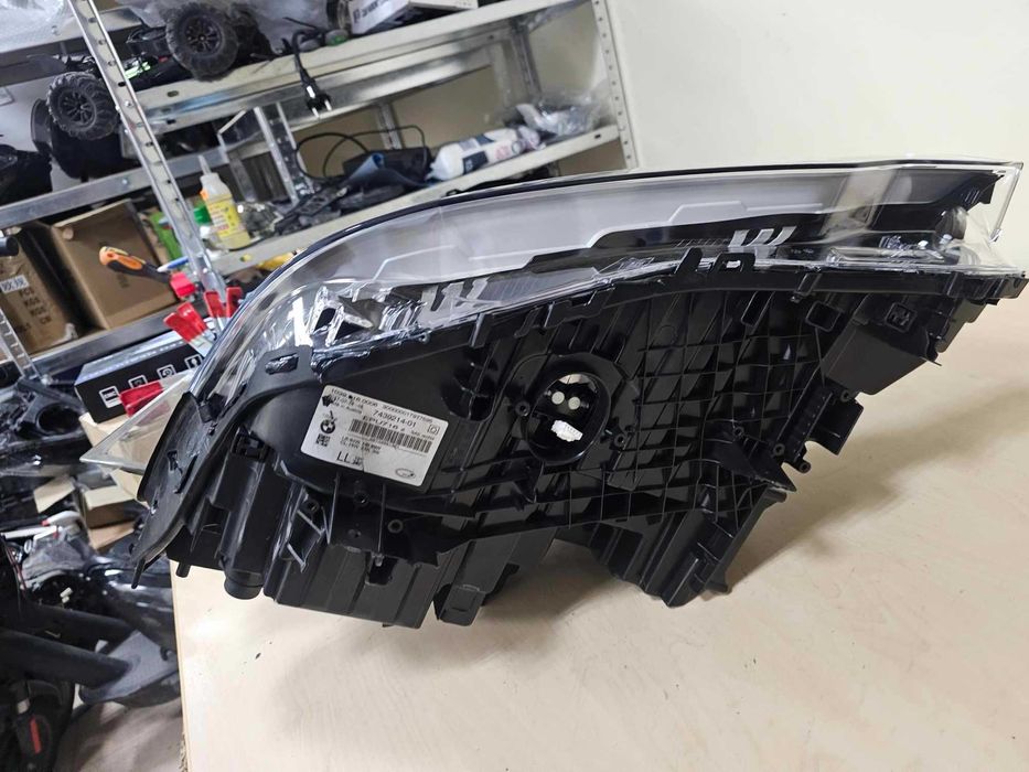 Американски Десен фар BMW 5 G30 G31 USA LED desen far бмв г