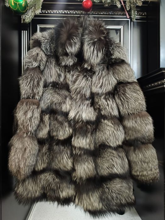 Шуба чернобурка.