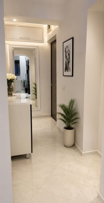Inchirieri  apartamnet