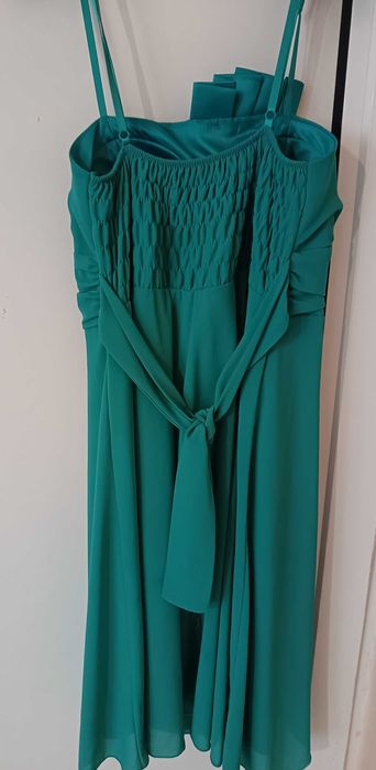 Официална италиянска рокля веднъж обличана М, Л размер без забележки