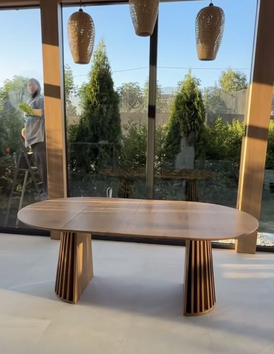 Продам стол раздвижной