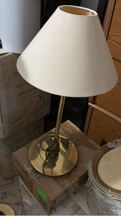 Продам светильник