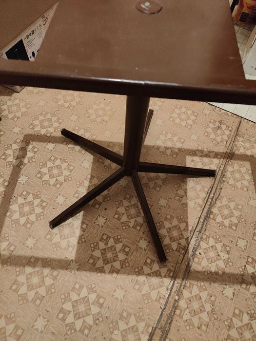 Тумбочка под телевизор