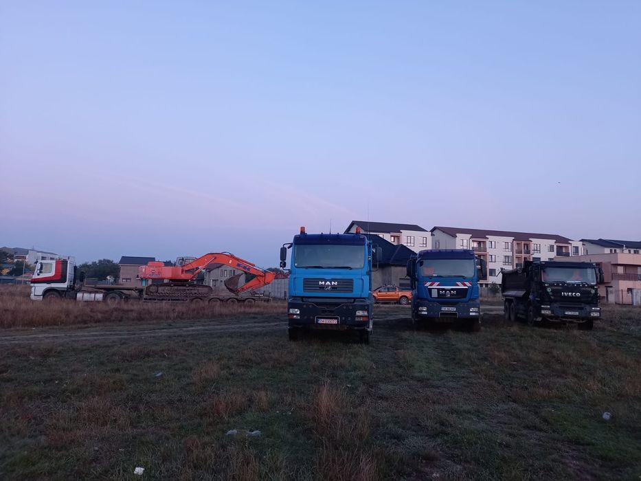 Închiriez autobasculante (trakkere) 8x4, 6x4 și autobasculante de 3.5T