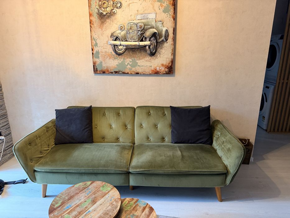 Vand canapea in stare f buna