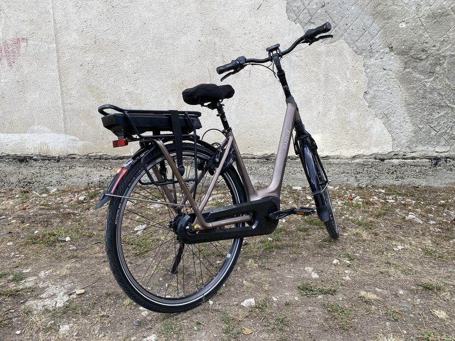 Bicicleta electrica Gazelle Grenoble C7