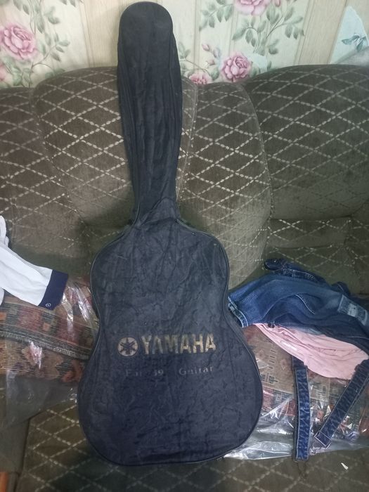 Гитара новая в чихле