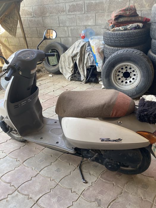 Продается мопед хонда такт