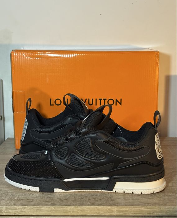 LV Skate Black