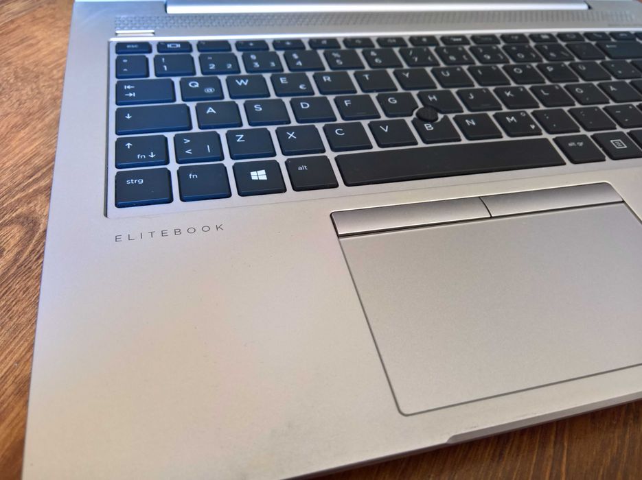 14" HP EliteBook 840 G5, i5-8350U, 16GB DDR4, 256GB NVMe, лицензиран Windows