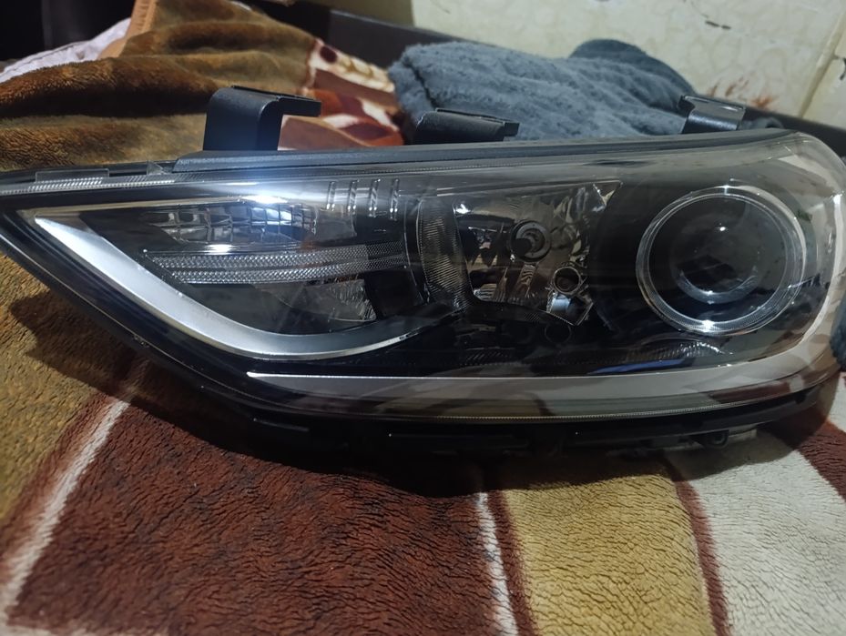 Фара хундай Элантра 6