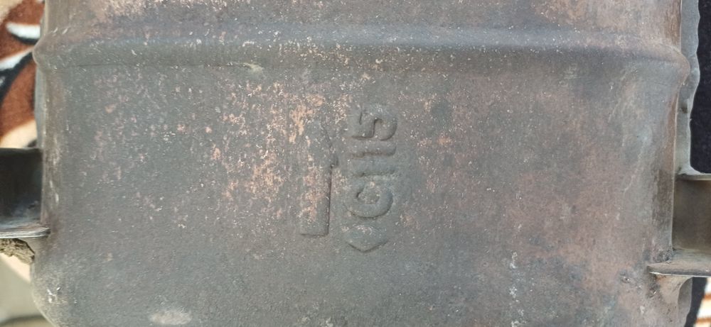 Vând catalizator auto