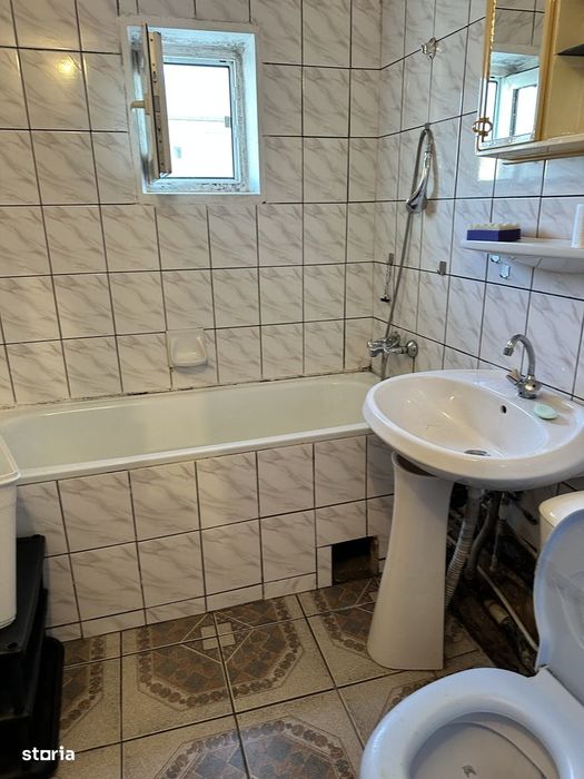 Apartament 2 camere 54 mp, decomandat, et. 3