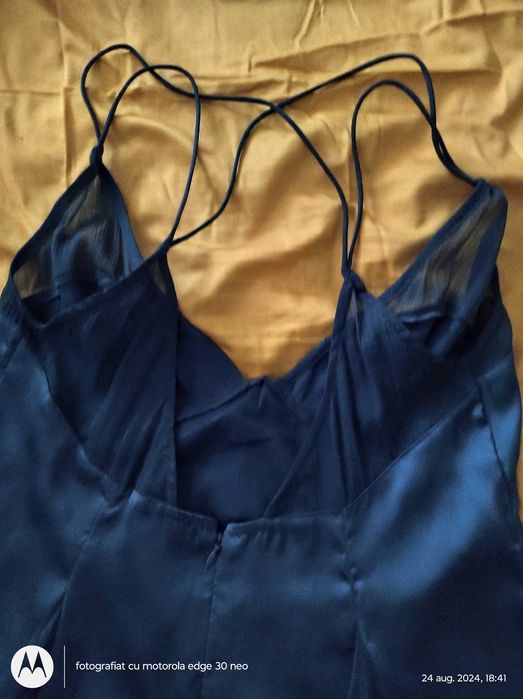 Rochiță scurta, albastra cu bretele