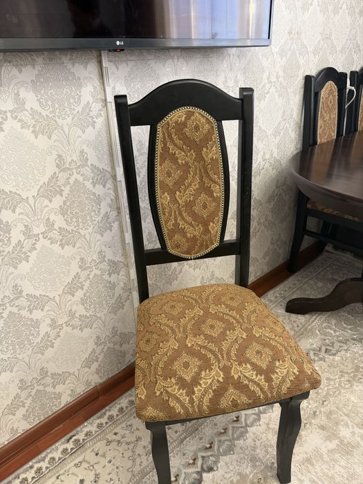 Стулья в гостинную