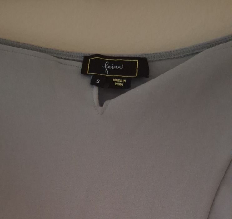 Faina сива и бяла рокля в отлично състояние, S