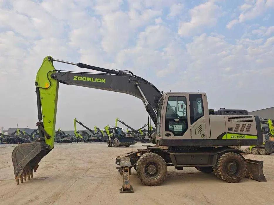Новый колесный экскаватор Zoomlion ZE215WG