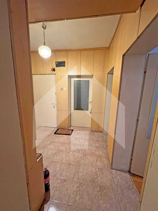 Продава се Четиристаен апартамент в Нови пазар - 113 кв.м за 722 €/кв.м - Снимка #15