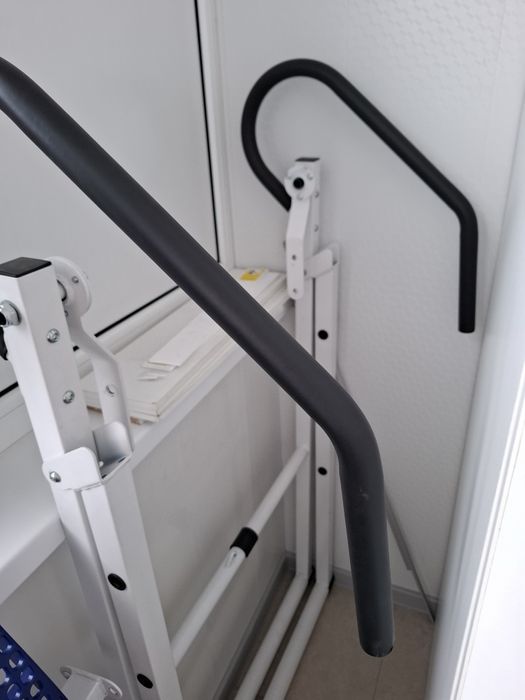 Продам инверсионный стол