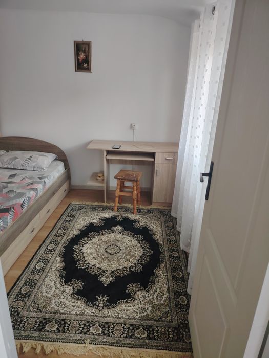 Chirie brasov-stupini