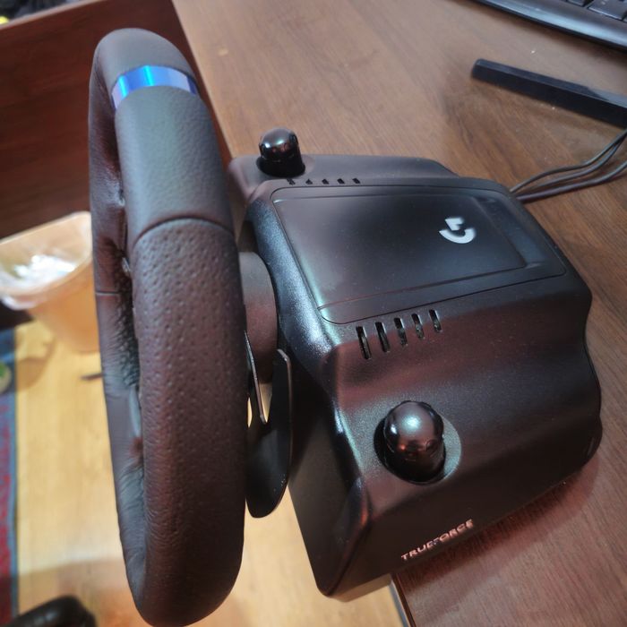 Volan Gaming Logitech G923 TrueForce + Pedale – Impecabil