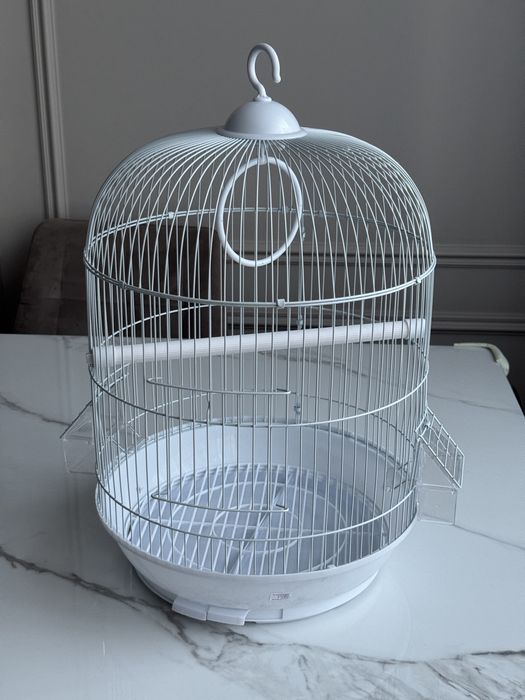 Клетка для попугаев белая