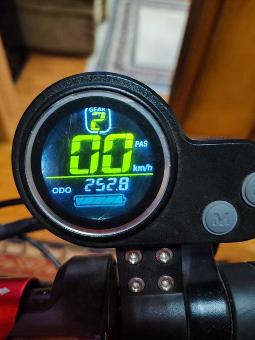 Электросамокат Skillmax, Model YF-005A