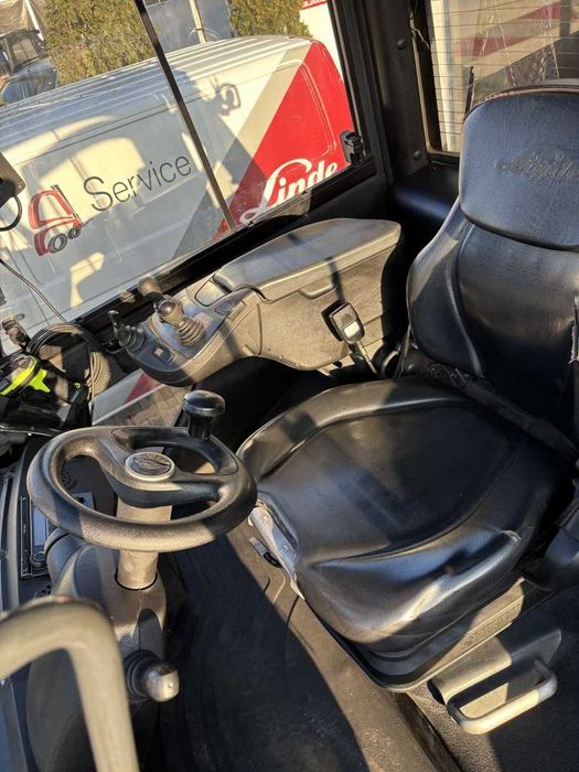 Stivuitor - Motostivuitor Linde H40T-02 394 GPL Anul fabricației: 2020