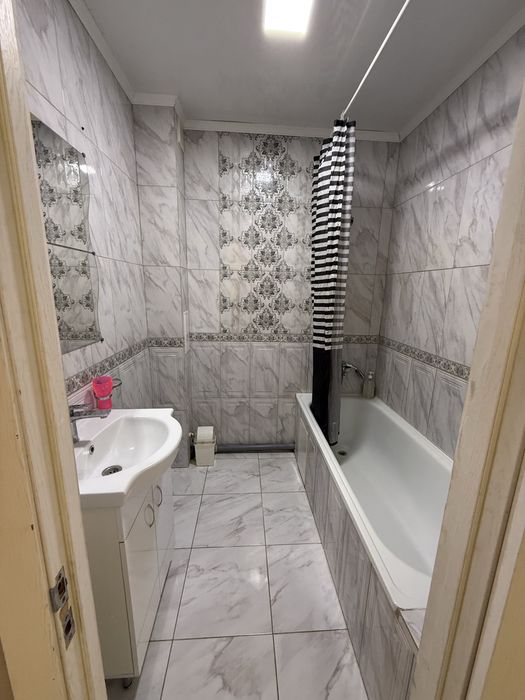 Сдам 2ком кв 87кв, 8 школа!