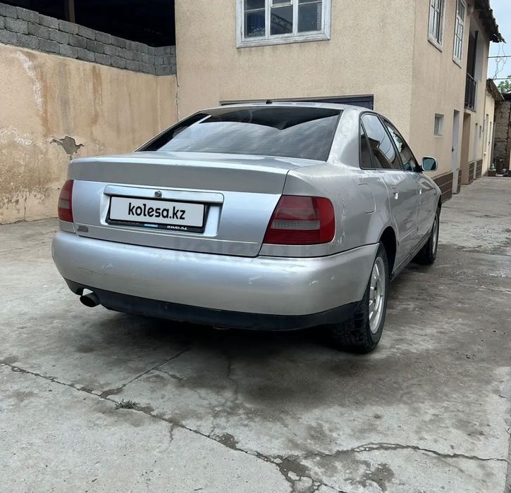 Ауди А4 Продам автомобиль
