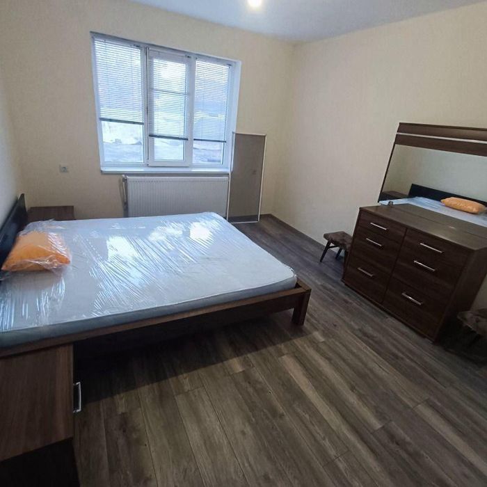 Етаж от къща в гр. Банкя.