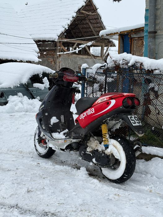 Scuter Aprilia SR50