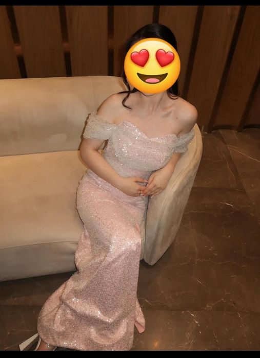 Вечернее нарядное платье