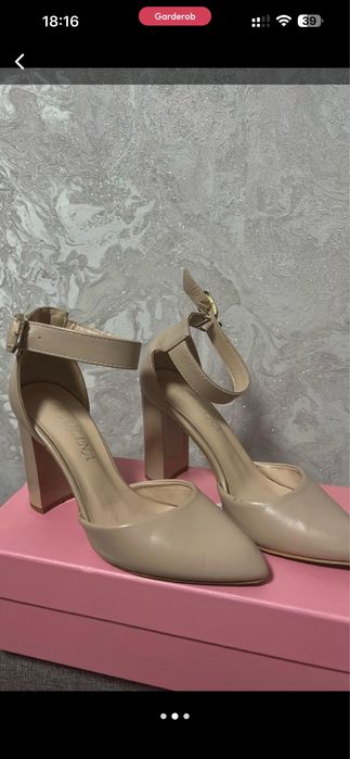 Продам туфли беж. Размер 36. Цена:3000тг