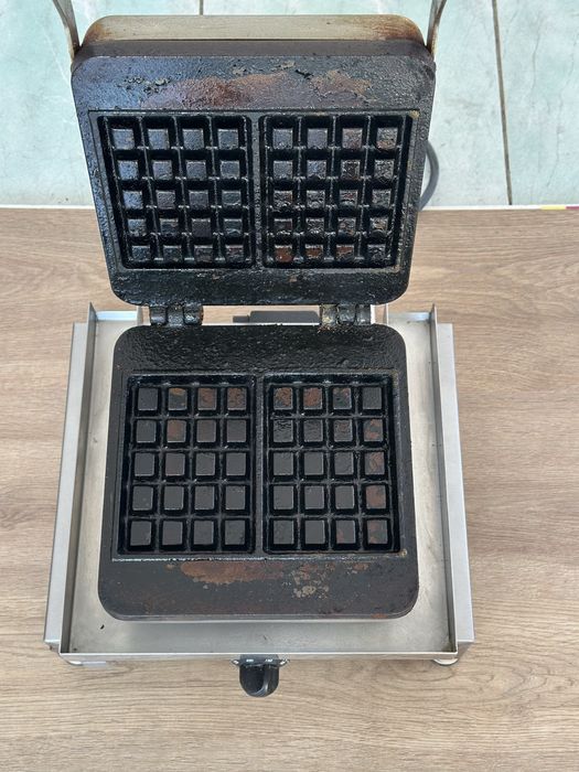 Aparat vafe profesional