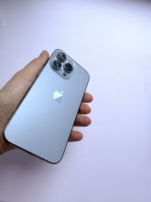 Продам айфон 13 pro на 128 гб
