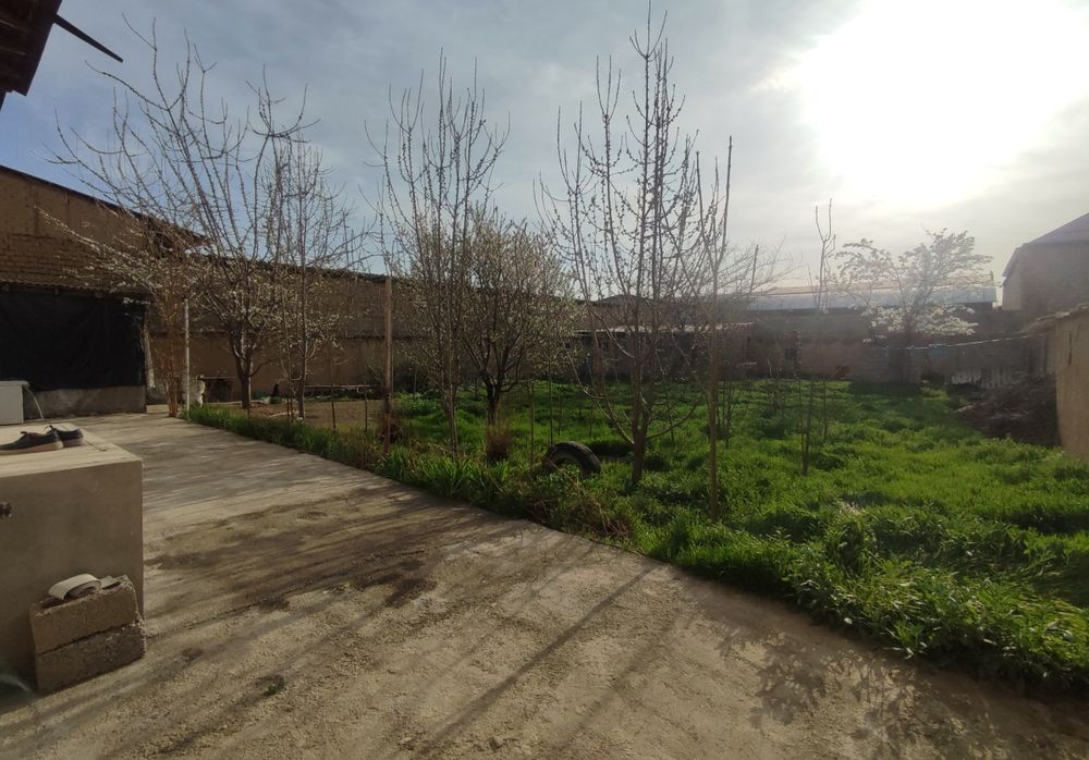 Продается участок 8 соток в Сергели, махаля Зиёлилар