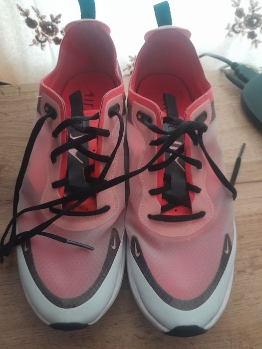 Маратонки New balance Nike