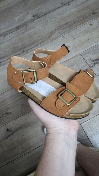 Летние сандалии 33 размер