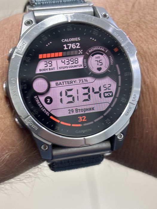 Мультиспортивные часы Garmin Epix Gen2
